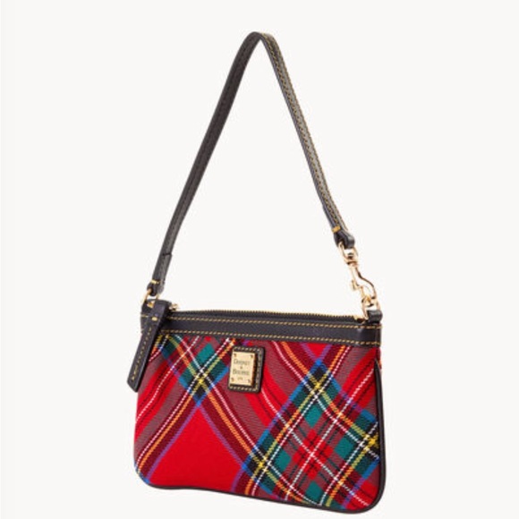 🆕 Dooney & Bourke Red Tartan Large Slim Wristlet - Picture 8 of 9